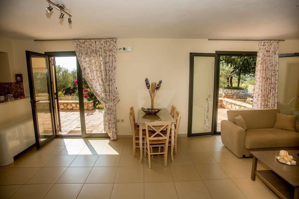 Korallis Villas Livathos  Esterno foto